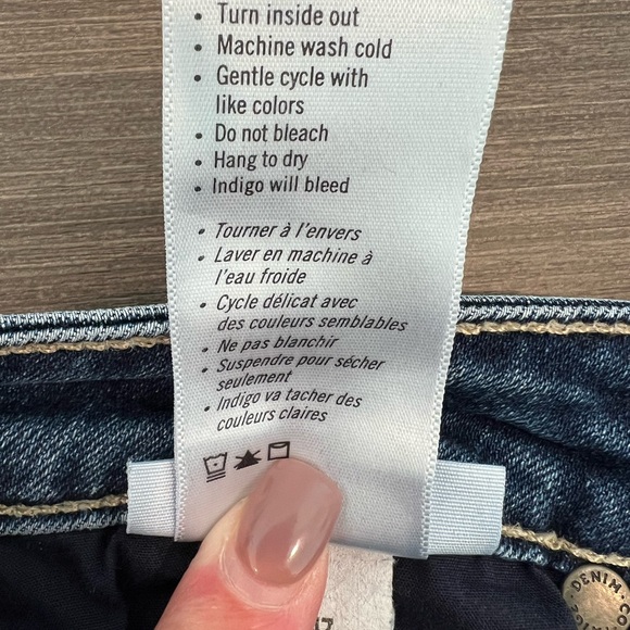 PAIGE Brigitte Slim Straight Leg Jeans Women’s Size 26 Dark Wash. Slim - Picture 5 of 6